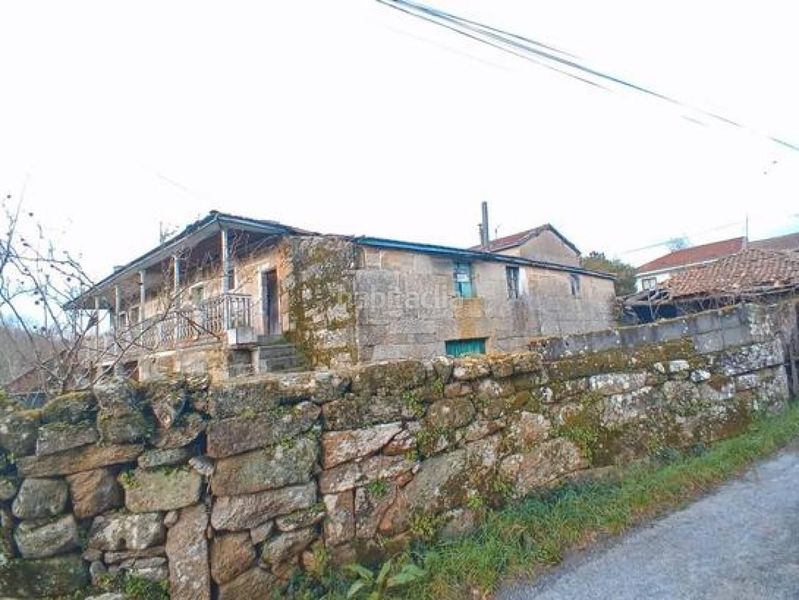 Foto 963c2362-96bd-406a-bf78-b274c0b7c8d2. Casa a Amoeiro