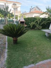 Maison à San Cibrao das Viñas. Se vende chalet en san ciprian de viñas