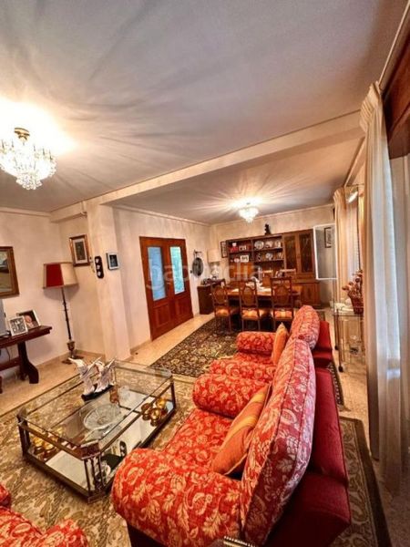 Foto c5f812eb-7de3-43ef-a1e1-9d2071b3f561. Casa a Ventiun Ourense