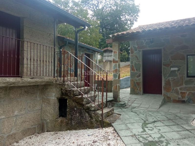 Foto 102a9639-7a14-48ed-ba2e-ecdbca4a937e. Casa amb calefacció a Merca (A)
