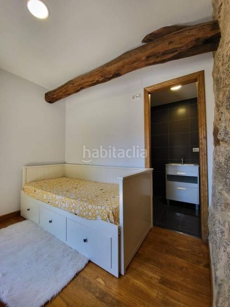 Foto c85b5c11-be76-4dc6-9c56-c704ff099d7f. Casa amb calefacció a Merca (A)