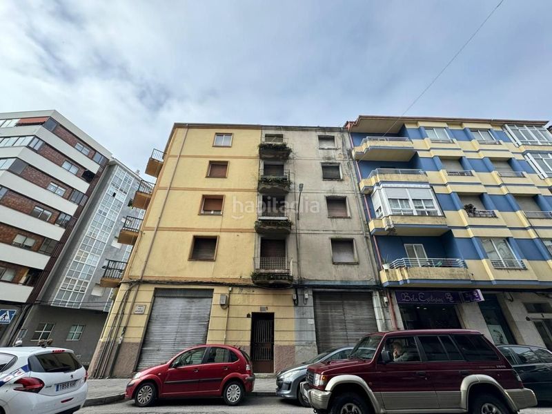 Foto dffea60f-ad92-48e3-a421-735229c9b092. Edifici a Ventiun Ourense