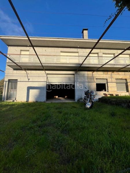 Foto 58ac10c6-5e17-459e-b820-41e3fede0e90. Casa a Coles