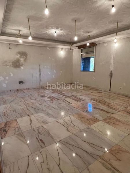 Foto 972a6510-480c-489d-b0d8-b40ce32a5faa. Casa a Coles