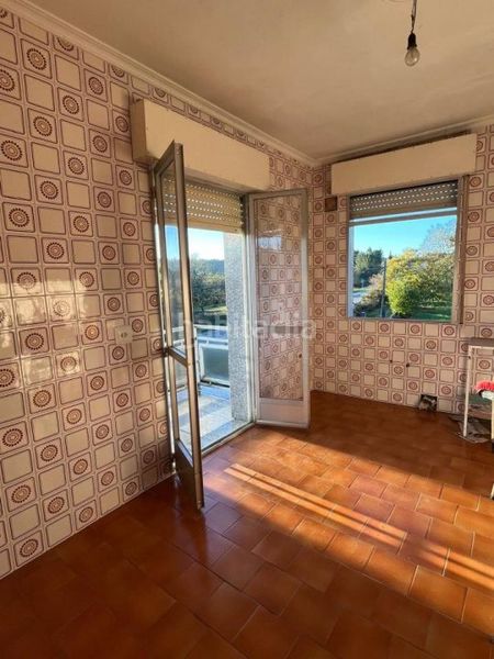 Foto d4fb2f18-599e-4fdb-9607-a063057a6fca. Casa a Coles