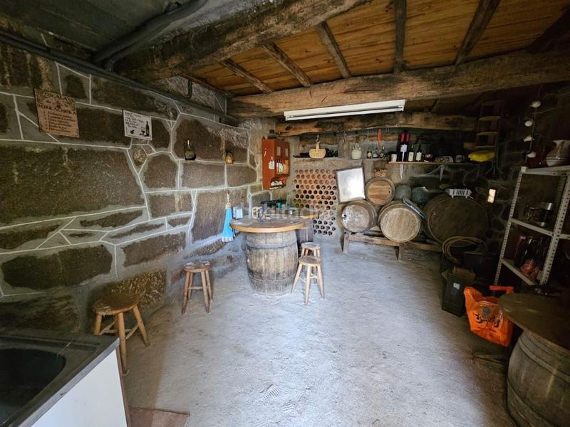 Foto e55a2525-f9d8-4c47-ab0b-aed019becc01. Casa amb calefacció a Nogueira de Ramuín