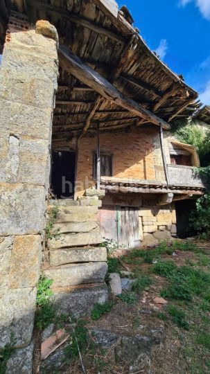 Foto 16710b53-0de0-4da5-b61c-e7b22eb42de3. Casa a Nogueira de Ramuín