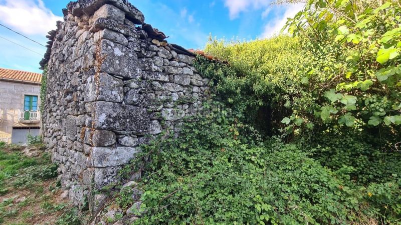 Foto b0f48c97-33dc-4762-8647-8d7c79033ebd. Casa a Nogueira de Ramuín