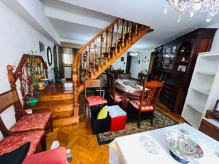 Pis a Centro. Duplex centrico con garaje y servicio de porteria