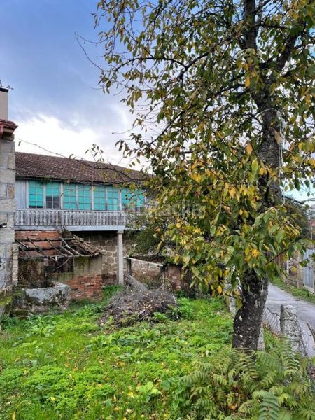 Foto ca3806e3-14d3-4c81-8d44-886dae49be76. Casa a Barbadás