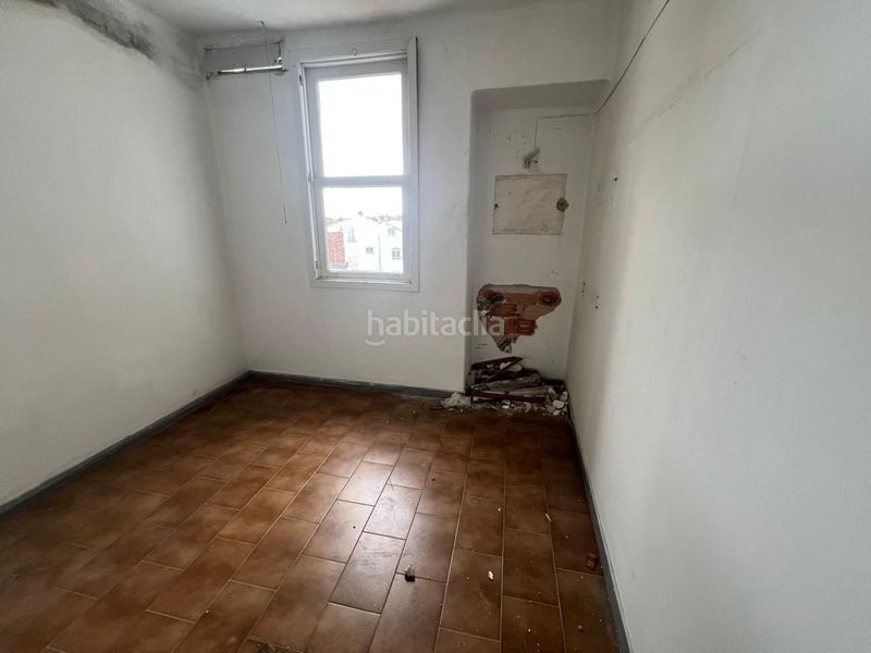 Foto 7d399bfe-a92b-4d5f-b23a-82d6552f99de. Edifici a Carballiño (O)