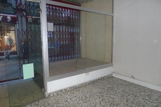 Lloguer Local Comercial a Casco Viejo. Local  casco viejo