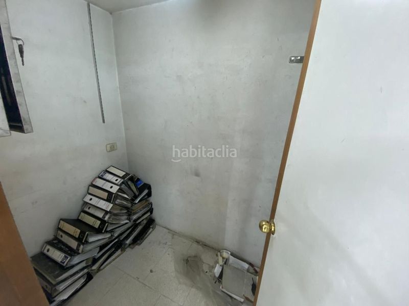 Foto e2c824c5-6e26-46f3-9559-d8cff0d799b9. Local comercial a Centro Ourense