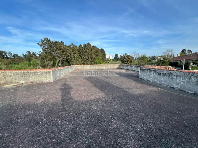 Foto fae4b9f7-45b9-417e-9eff-4a5845851448. Casa amb calefacció aparcament piscina a Barrocanes Ourense