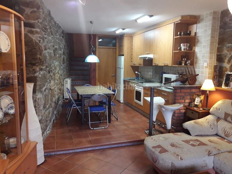 Foto 2f065eb4-e9cc-4669-9cd7-9a1c6d22fbe3. Casa a Ribadavia