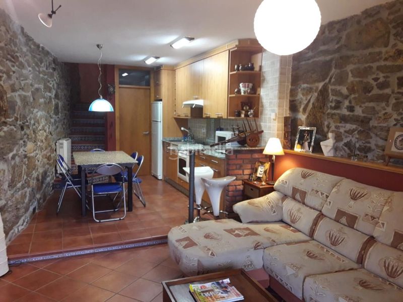 Foto 4b6dc2f4-69a2-4c88-a30d-1416e23974fc. Casa a Ribadavia