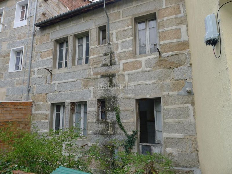 Foto b2a92b73-231d-4ce3-9752-2ca7b24d8684. Edifici a Universidad Ourense