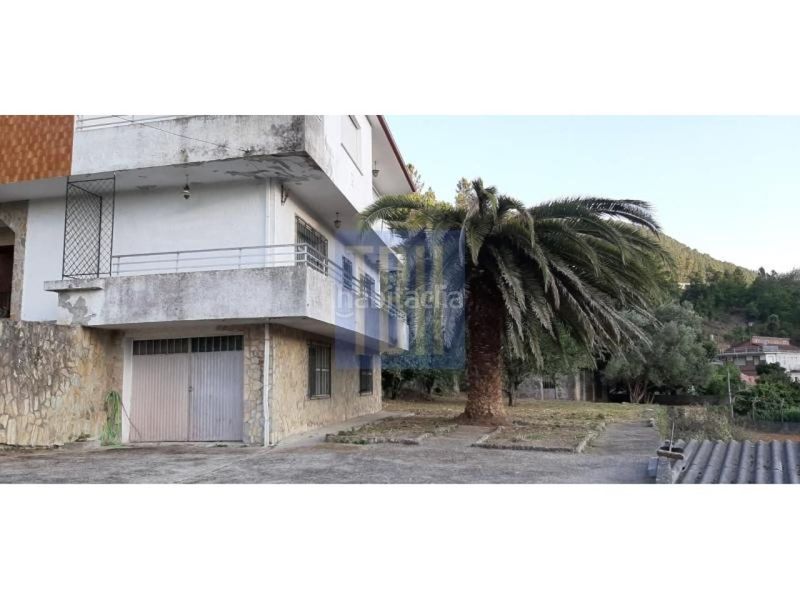 Foto 15bd7a68-4759-400a-a36d-ef83c7853743. Casa amb calefacció piscina a Ribadavia