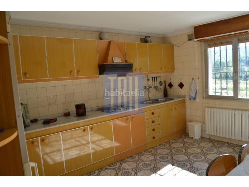 Foto 73390f92-4a68-4e3a-b957-1aaa0c22c536. Casa amb calefacció piscina a Ribadavia