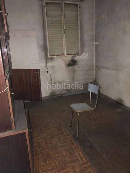 Foto cf09ca98-27c1-4159-96c6-73a52ac93c9c. Edifici a A Carballeira Ourense