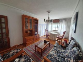 Rent Flat in Centro. Especial  estudiantes se alquila habitacion en piso con ascensor