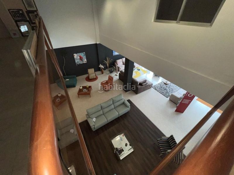Foto 0ae7fbe2-7100-4eb8-8fc3-913ad6f0d487. Local comercial a Coles