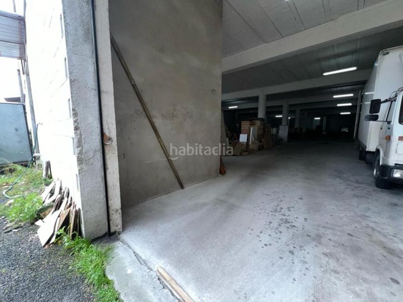 Foto 9a1ec4d1-cfc6-4d3b-957a-72e8d4c933d5. Local comercial a Coles