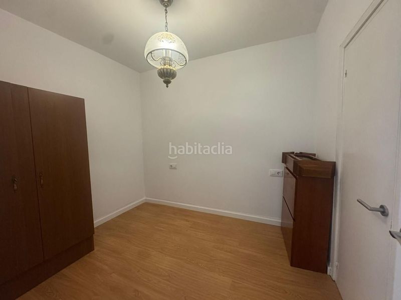 Foto faa3b986-c2fe-40dd-87f1-f087f17a9b12. Piso edificio completo en venta en Universidad Ourense