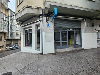 Lloguer Local Comercial a Universidad