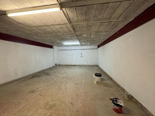 Local Comercial a Maria Berdiales 18