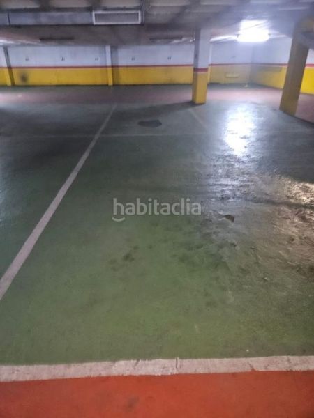 Foto 36d5ba3e-c7c6-4320-8442-3fb96846aed4. Aparcament cotxe a Centro Ourense