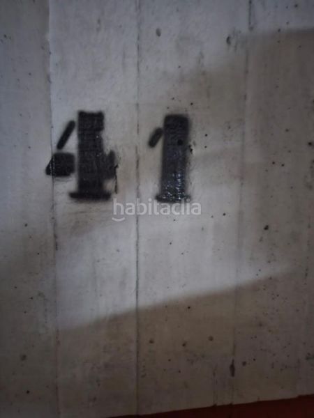 Foto d569c3ea-bbc3-4f35-a53d-8457be6b0dcc. Aparcament cotxe a Centro Ourense
