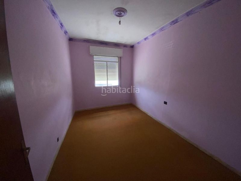 Foto 2d5853c6-fd3d-46b1-95c5-a1bd3a143fd8. Edificio in Ventiun Ourense