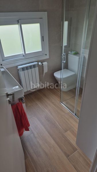 Foto 31753622-7ff0-42cb-9401-7589b364f0c9. Pis amb calefacció aparcament a Universidad Ourense
