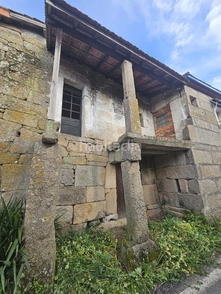 Foto 5d4be0a4-5d00-4cb7-a9e6-6d1bf17777b3. Masia a Ventiun Ourense