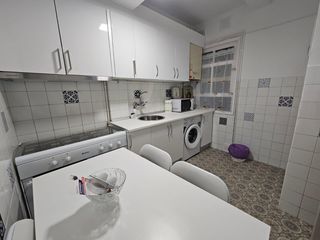 Affitto Appartamento in Universidad. Atención estudiantes 20262027 !!! se alquila piso al lado univer