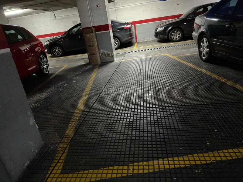 Foto 7b98b0c2-4265-42e5-8dd3-c5aba32c99ae. Pis amb calefacció aparcament a As Lagoas Ourense