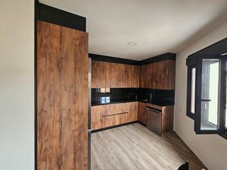 Miete Etagenwohnung  Avenida portugal. Atencion estudiantes  20262027 . se alquilan habitaciones en ave