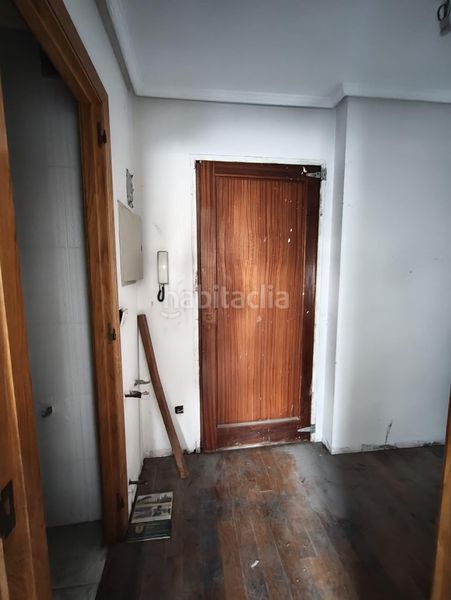 Foto cb3a99f7-8ac7-4c25-bd24-74b7ec45abc0. Pis a Centro Ourense