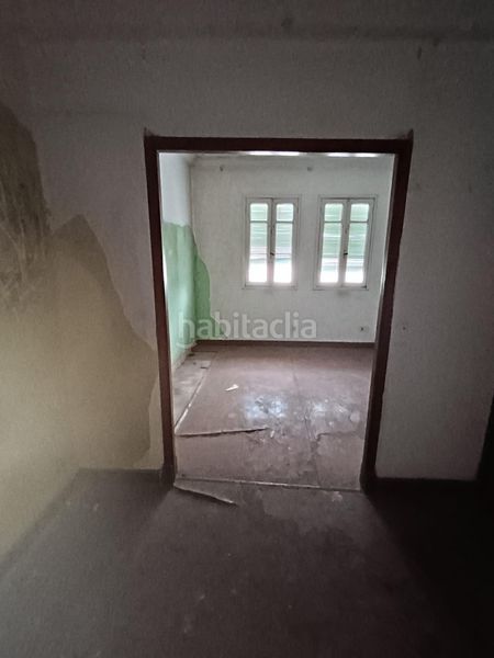 Foto 985cdee0-f639-4397-bdd5-0635eb7063f8. Edificio amplio edificio semireformado en posio, oportunidad única en Ourense