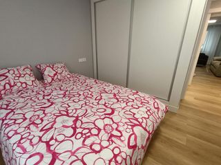Miete Etagenwohnung in A Carballeira. Amplio piso en alquiler para estudiantes   una habitación dispon