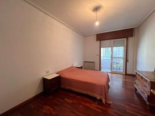 Flat in Calle rincon 4. Amplio piso en venta en a ponte, ourense por 195.000