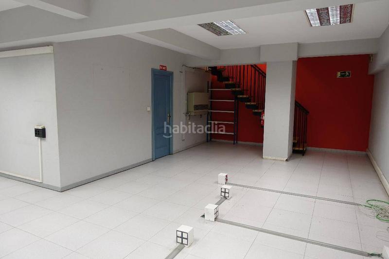 Foto 00e0d712-046d-45a9-9ccb-5d7d685a2e29. Lloguer local comercial a Sabino Arana-Jesuitas Bilbao