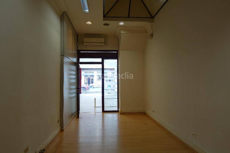 Foto 1fd3d905-3dfb-4877-928e-b8217f1e7a1e. Lloguer local comercial a Sabino Arana-Jesuitas Bilbao