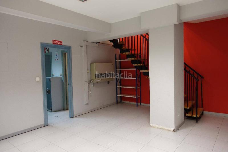 Foto c2ad5030-9c86-43ce-a0cb-1ef5b9df9270. Lloguer local comercial a Sabino Arana-Jesuitas Bilbao