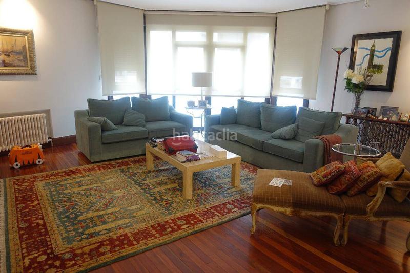 Foto 09a3fe59-91c4-4627-bcdf-907b56f93bd2. Flat with heating parking in Las Arenas Getxo