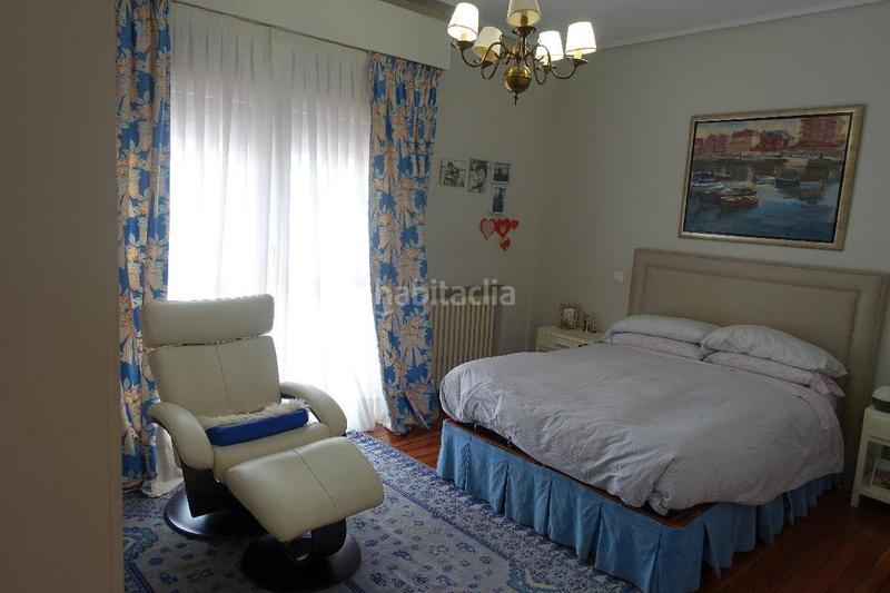 Foto b4456cd6-9414-4c49-b0fd-937d32a0cfde. Flat with heating parking in Las Arenas Getxo