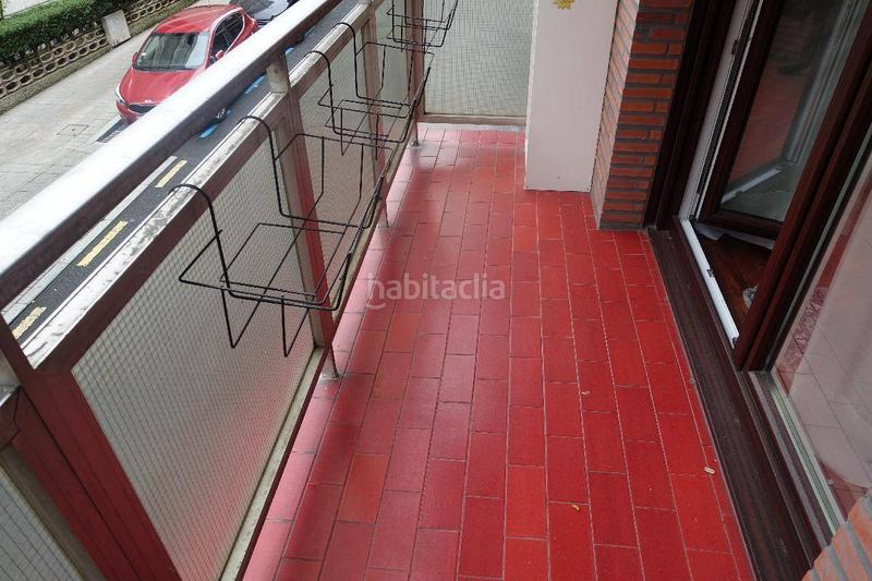Foto ee38dee5-d00a-4aa9-b967-4098cb372b1e. Flat with heating parking in Las Arenas Getxo