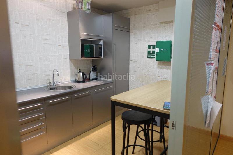 Foto 06428f20-c556-4c84-a3e0-c23e5ec22f09. Oficina a Erandio