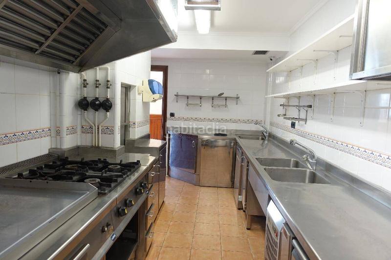 Foto 98798c98-322b-444b-9552-1aea0c832a78. Alquiler local comercial bar restaurante en artaza. en Leioa